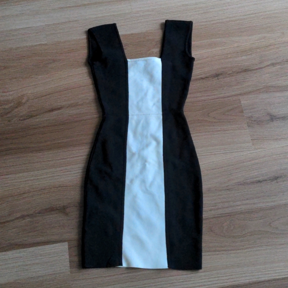 DRESS BCBG MAXAZRIA